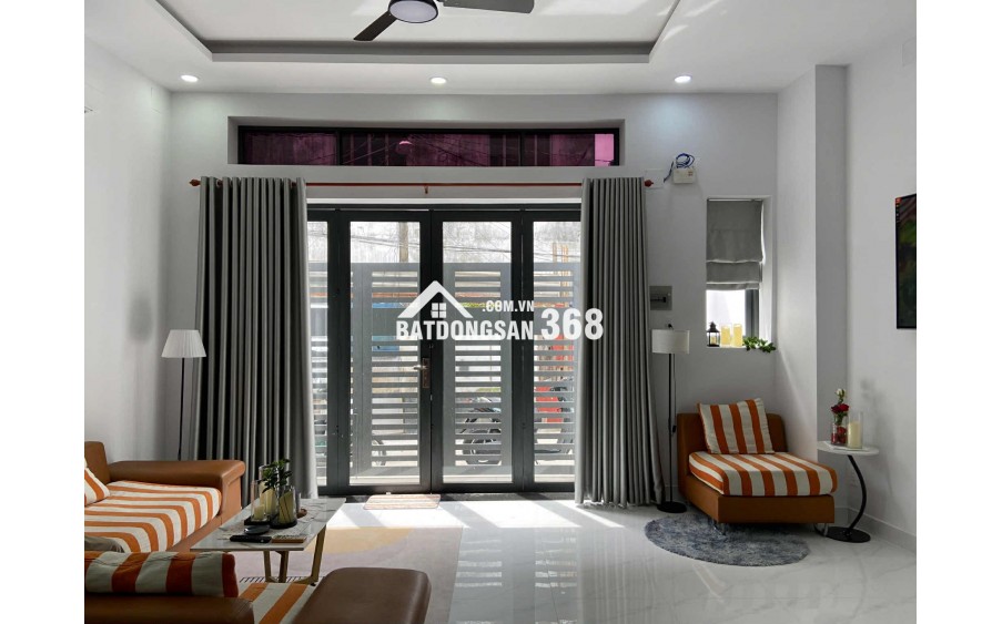Bán nhà sát căn mặt tiền đường Tỉnh Lộ 10, DT 63m2, xây mới 1 trệt, 1 lầu